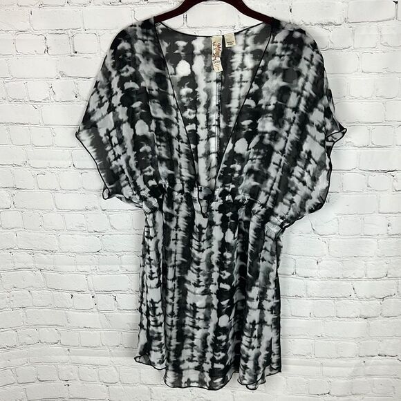 Miken Swim Black and white stir Dye Coverup Size Large - Picture 1 of 7